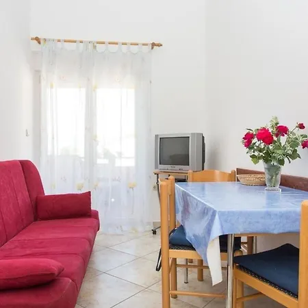Fuer 2 Personen 1 Kind Ca 32 Qm In Baska, Kvarner Bucht Krk - B59576 Baska (Krk)
